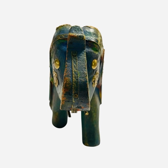 Carved Wood Indian Elephant Copper Brass and Bovine Bone Inlay Embellishments - Picture 3 of 13
